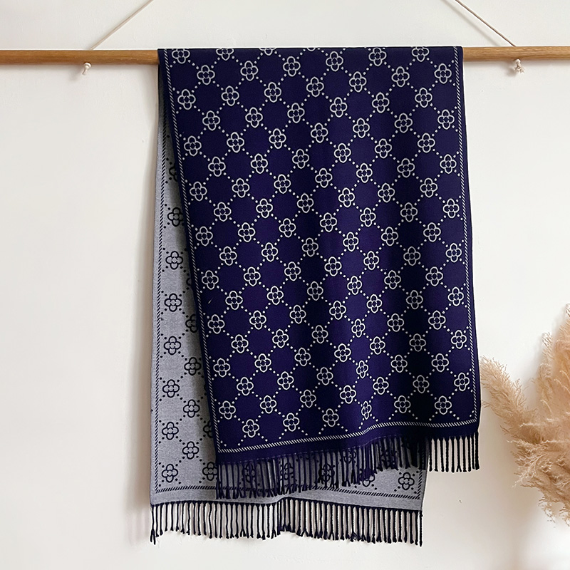 Syal dua sisi desain Jacquard  - Woven Scarf Blanket ulasan dan harga