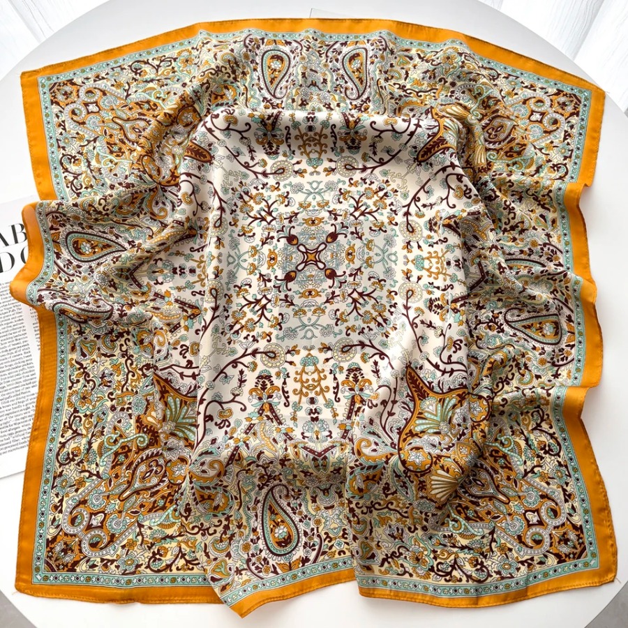 Selendang Sutra Persegi 2025 u - Bandana Cotton ulasan dan harga